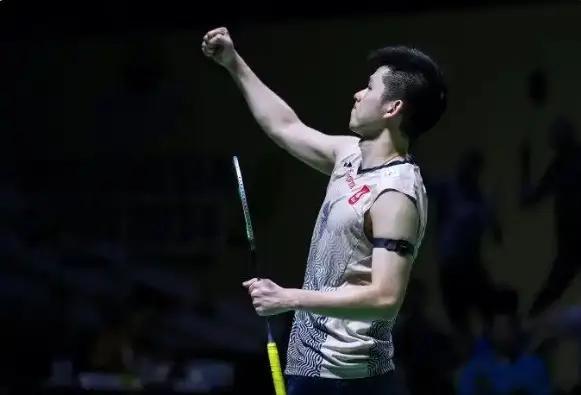 以其精湛的 以其精湛的