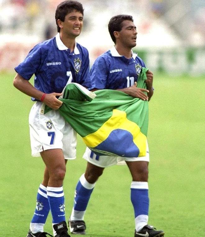 人在内的两 人在内的两